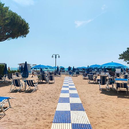 Apartament Brioni Fronte Mare Lido di Jesolo Zewnętrze zdjęcie
