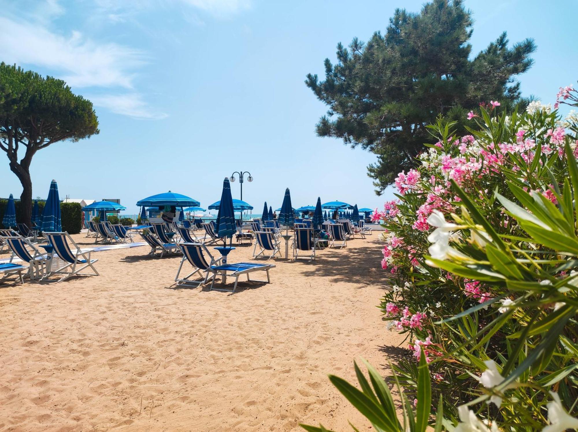 Apartament Brioni Fronte Mare Lido di Jesolo Zewnętrze zdjęcie